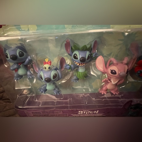 Disney Stitch New In Box Collectible Figure Set - Picture 4 of 8